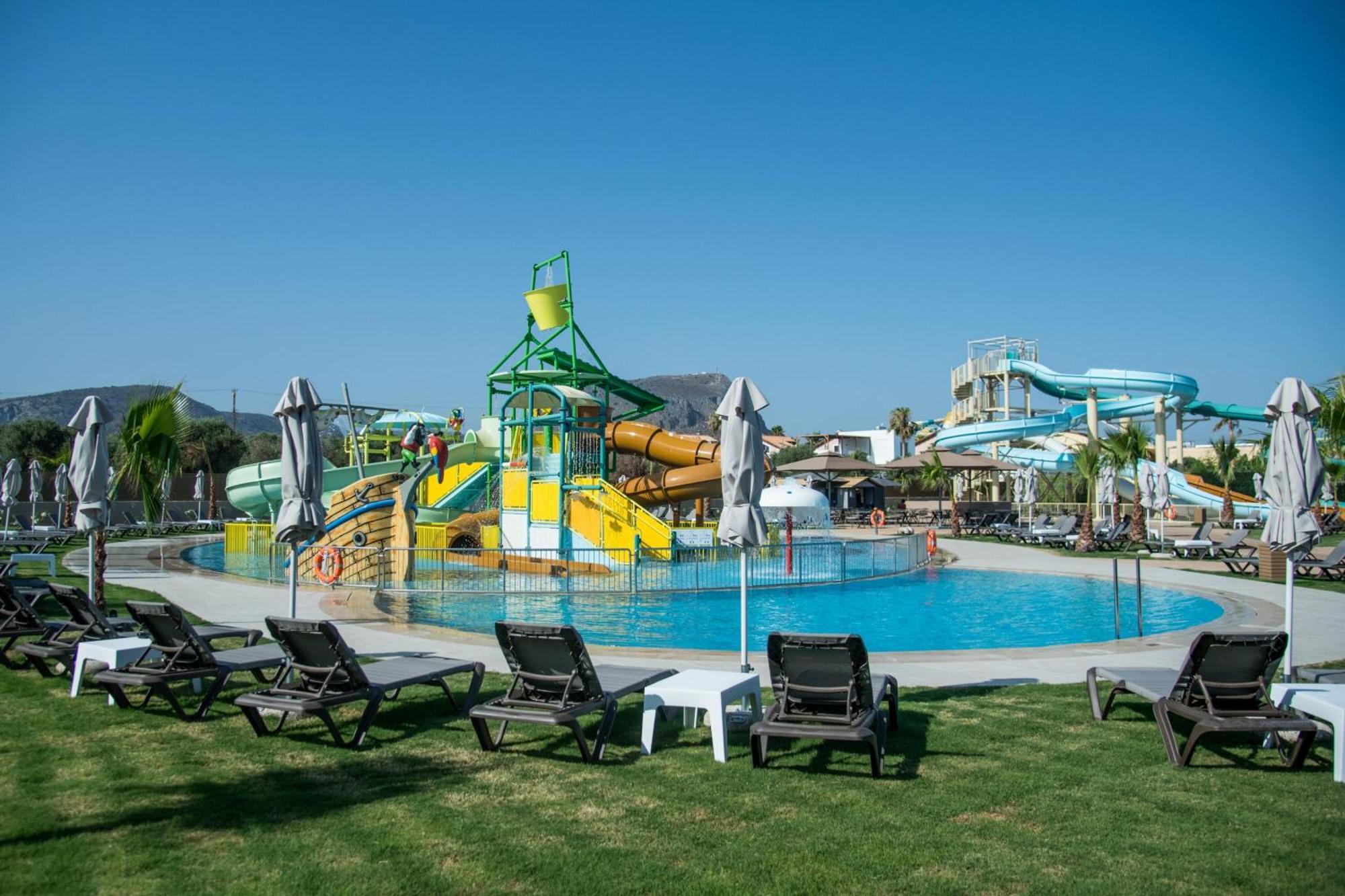 Senseana Sea Side Resort & Aquadventure Аналипси Экстерьер фото